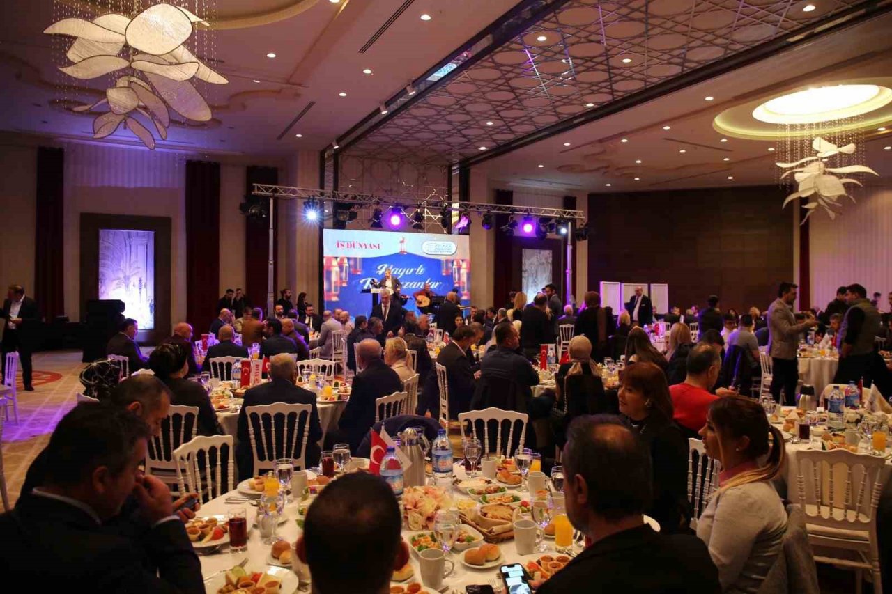 Esenyurt iş dünyası TİD iftarında buluştu