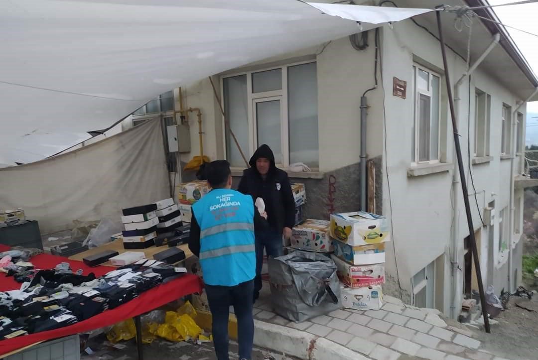Emet AK Gençlik’ten “İftara 5 kala” etkinliği