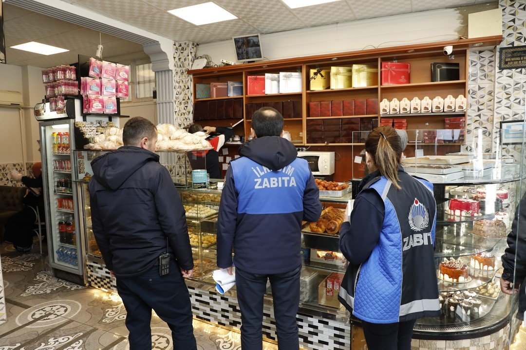 Bayram öncesi pasta ve tatlı imalathanelerine denetim