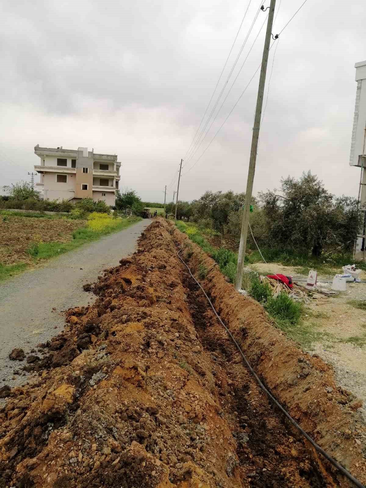Hatay’da içme suyu şebeke tamiri devam ediyor