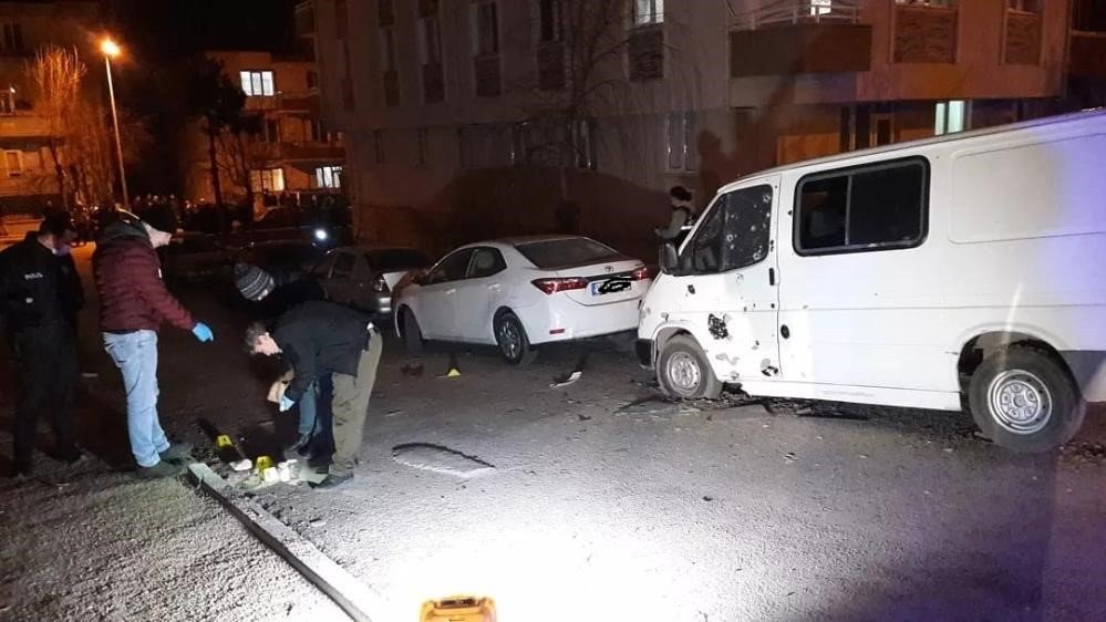 Dini nikahlı eşinin aracına bomba koyan şahsın yargılanmasına devam edildi