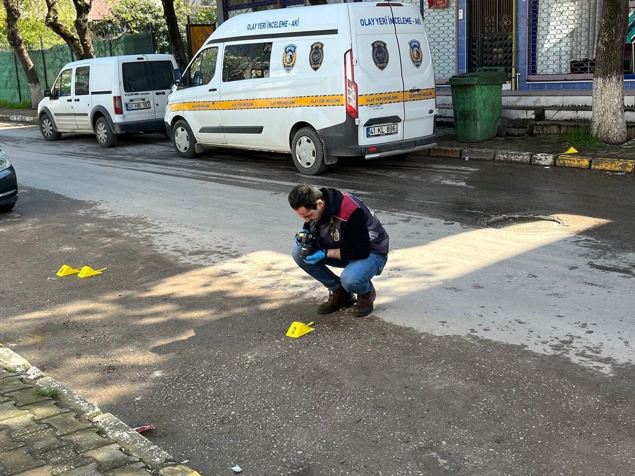 Husumetlisine otomobilden ateş açan zanlı tutuklandı