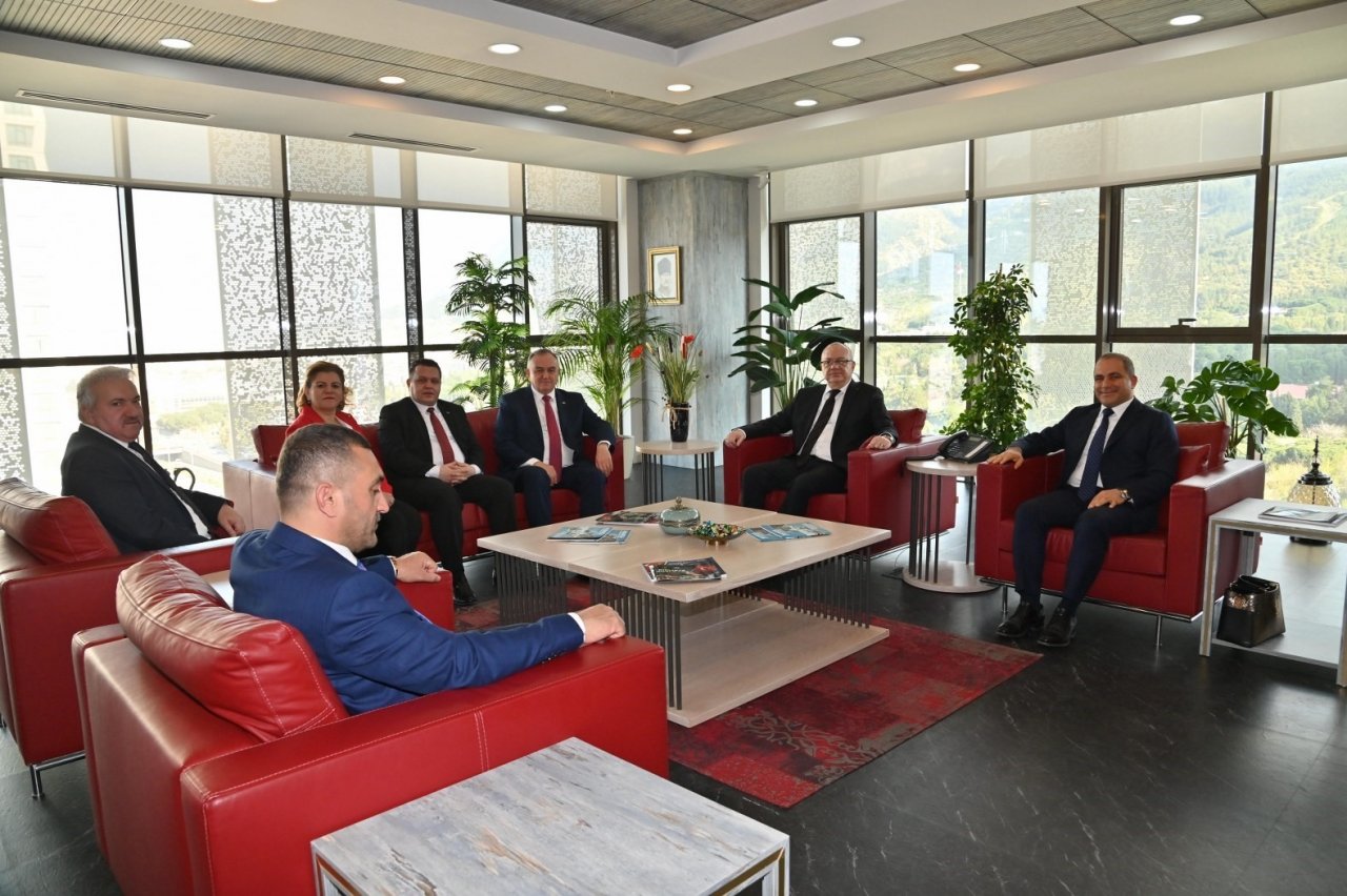 Başkan Ergün, MHP Manisa Milletvekili Adaylarını ağırladı