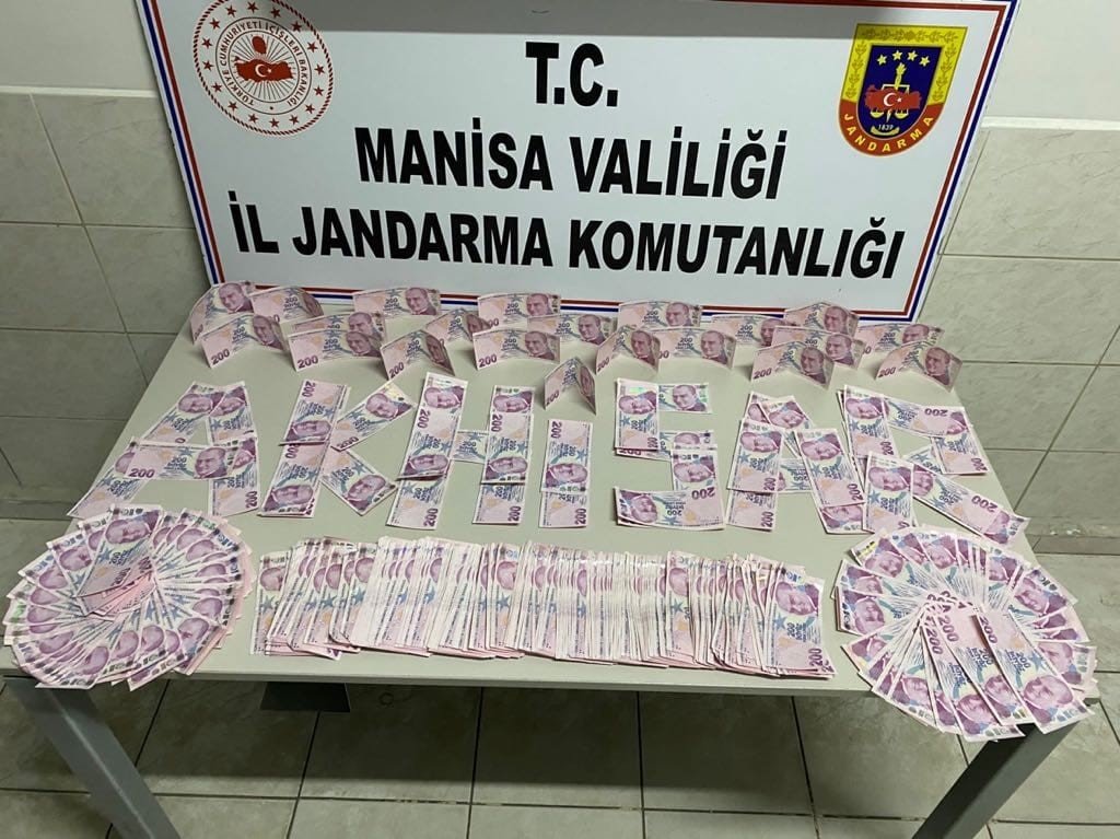 Manisa’da jandarmadan sahte banknot operasyonu