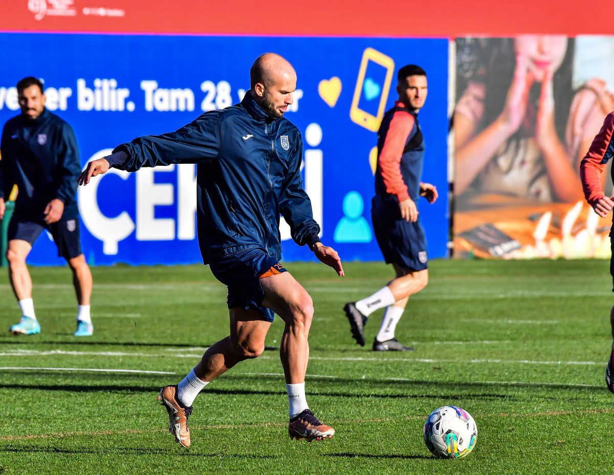 Medipol Başakşehir, İstanbulspor maçı hazırlıklarına devam etti