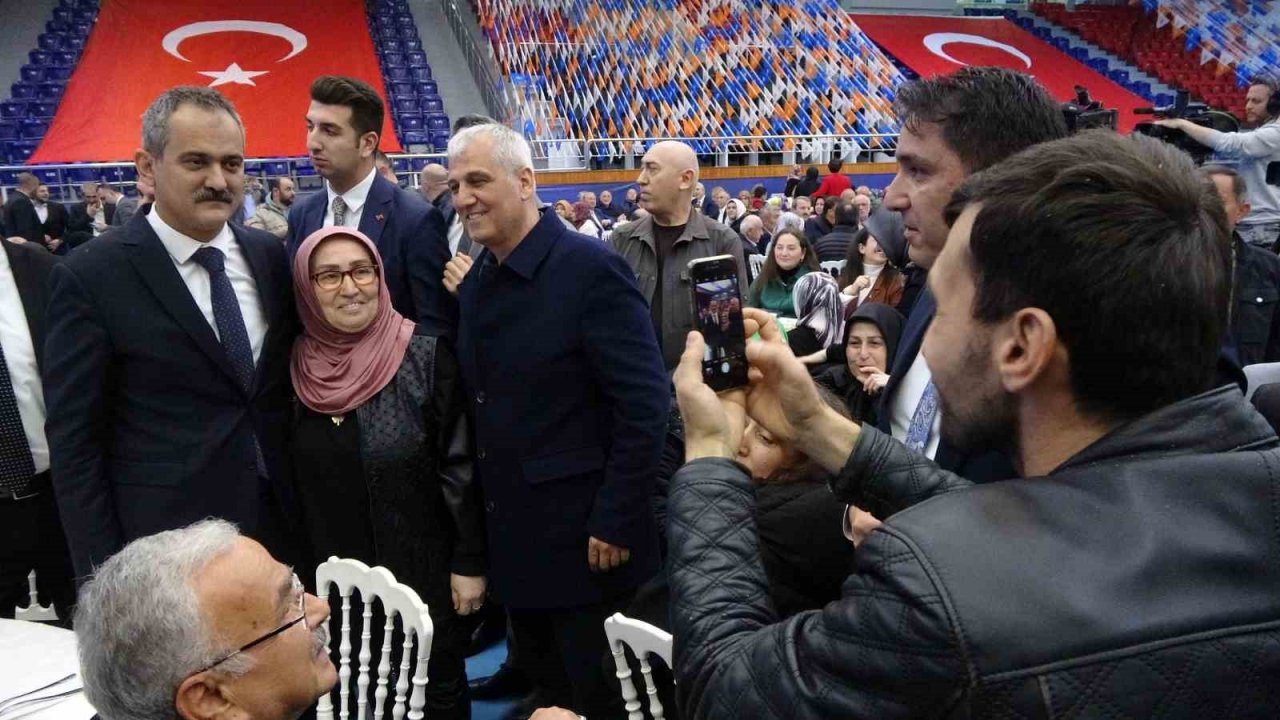 AK Parti Ordu milletvekili adayları tanıtıldı