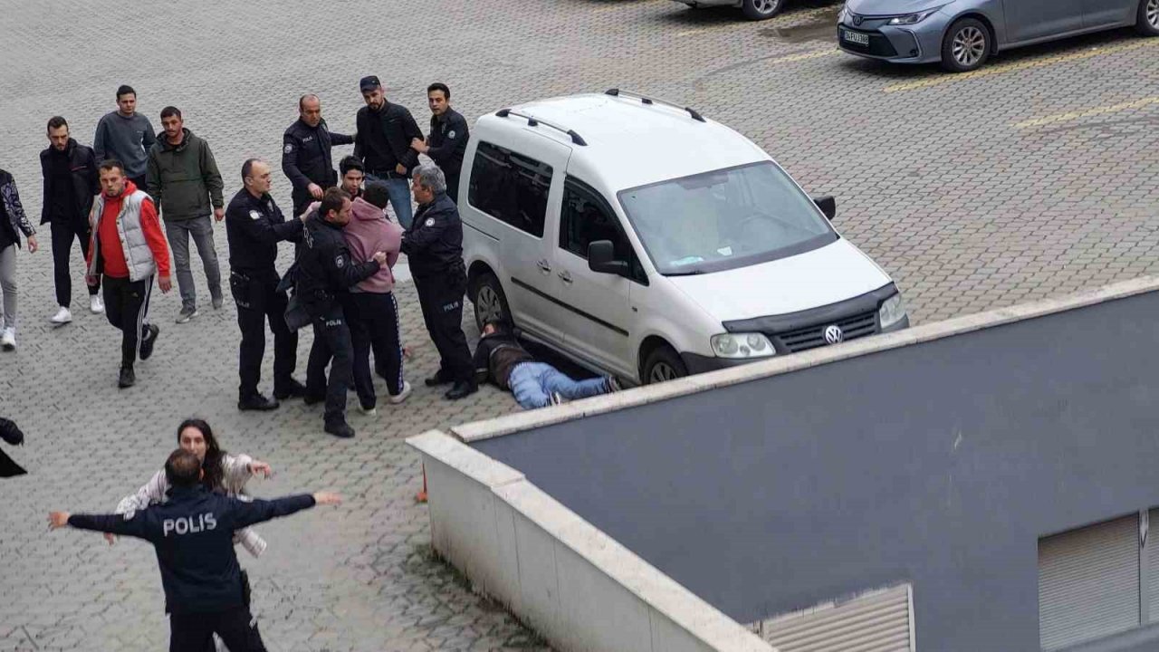 Samsun’da duruşma çıkışı adliye önünde kavga: 1 yaralı