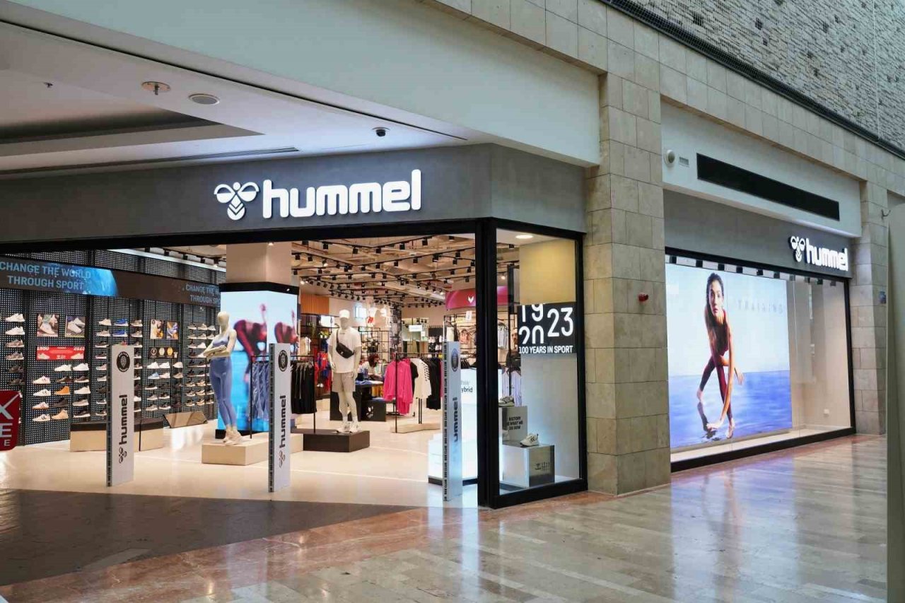 hummel, DNA konseptli yeni mağazasını açtı