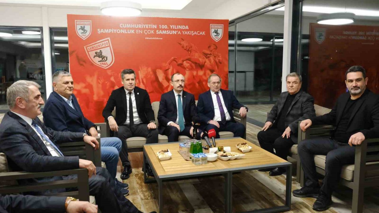Bakan Muş: “Samsunspor hepimizi sevince boğdu”