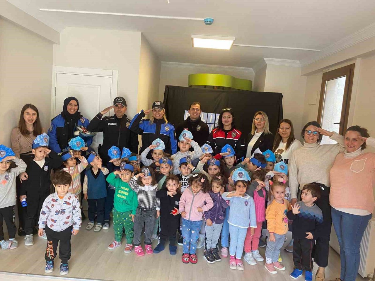 Marmaris’te Polis Haftası etkinleri sürüyor