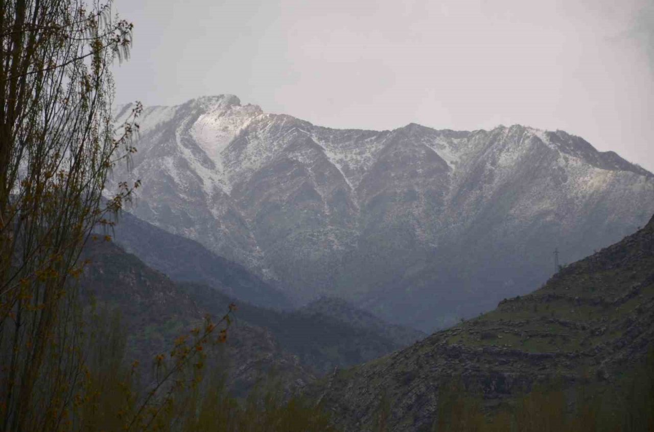 Şırnak’a kış geri geldi