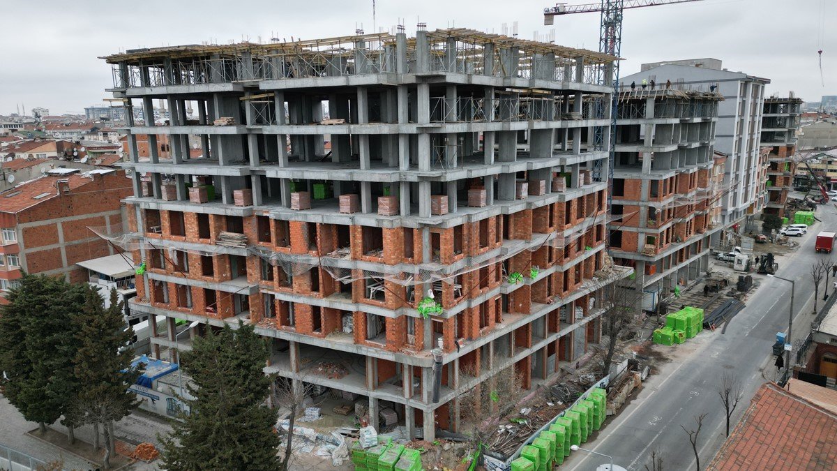 Zeytinburnu’nda ücretsiz ’Riskli Yapı Denetimi’ hizmeti