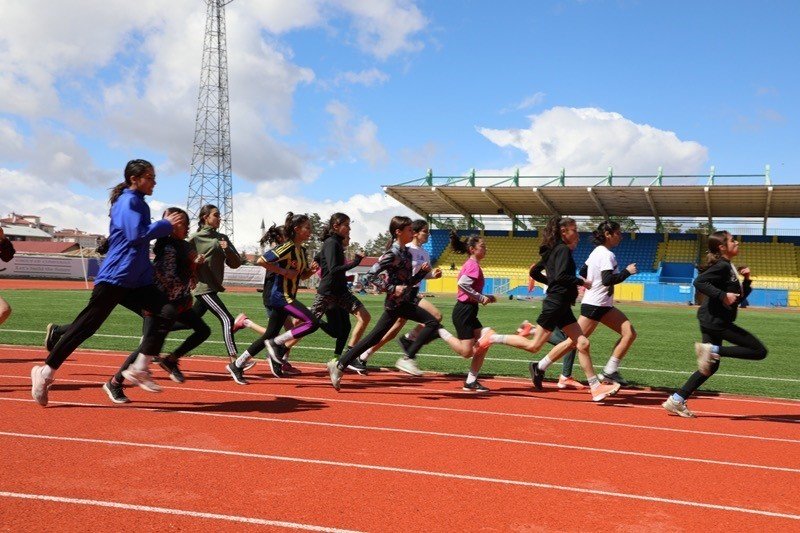 Ağrı’da Kurtuluş Koşusu yapıldı
