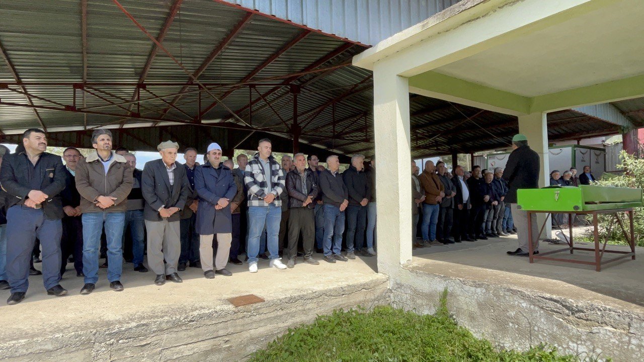 Almanya’da öldürülen Türk taksici Samsun’da defnedildi