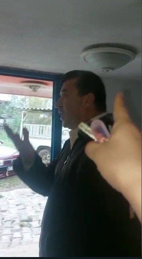 Ev sahibinin üzerine yürüdüğü anları cep telefonuyla kaydeden kadın şikayetçi oldu