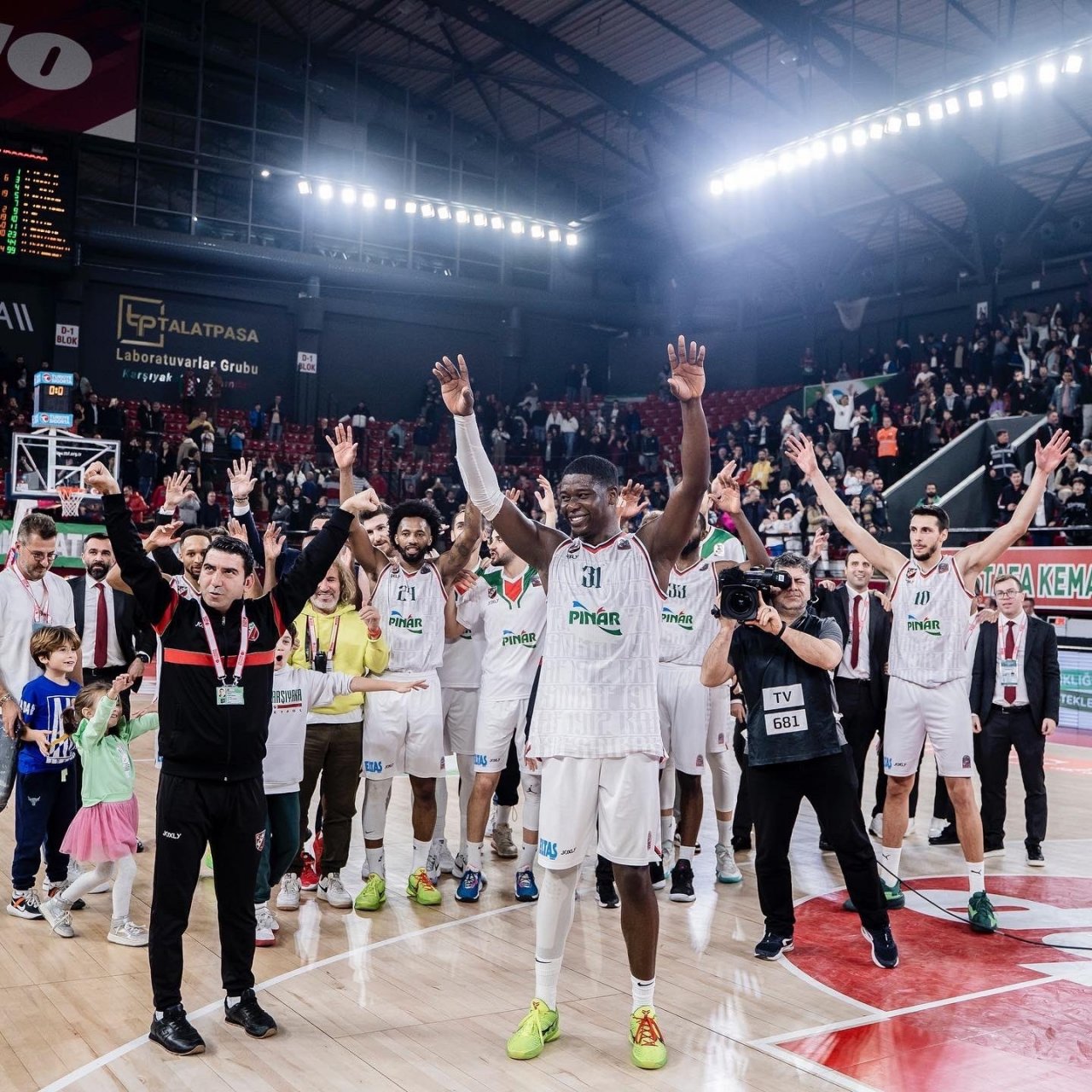 Potada İzmir derbisi