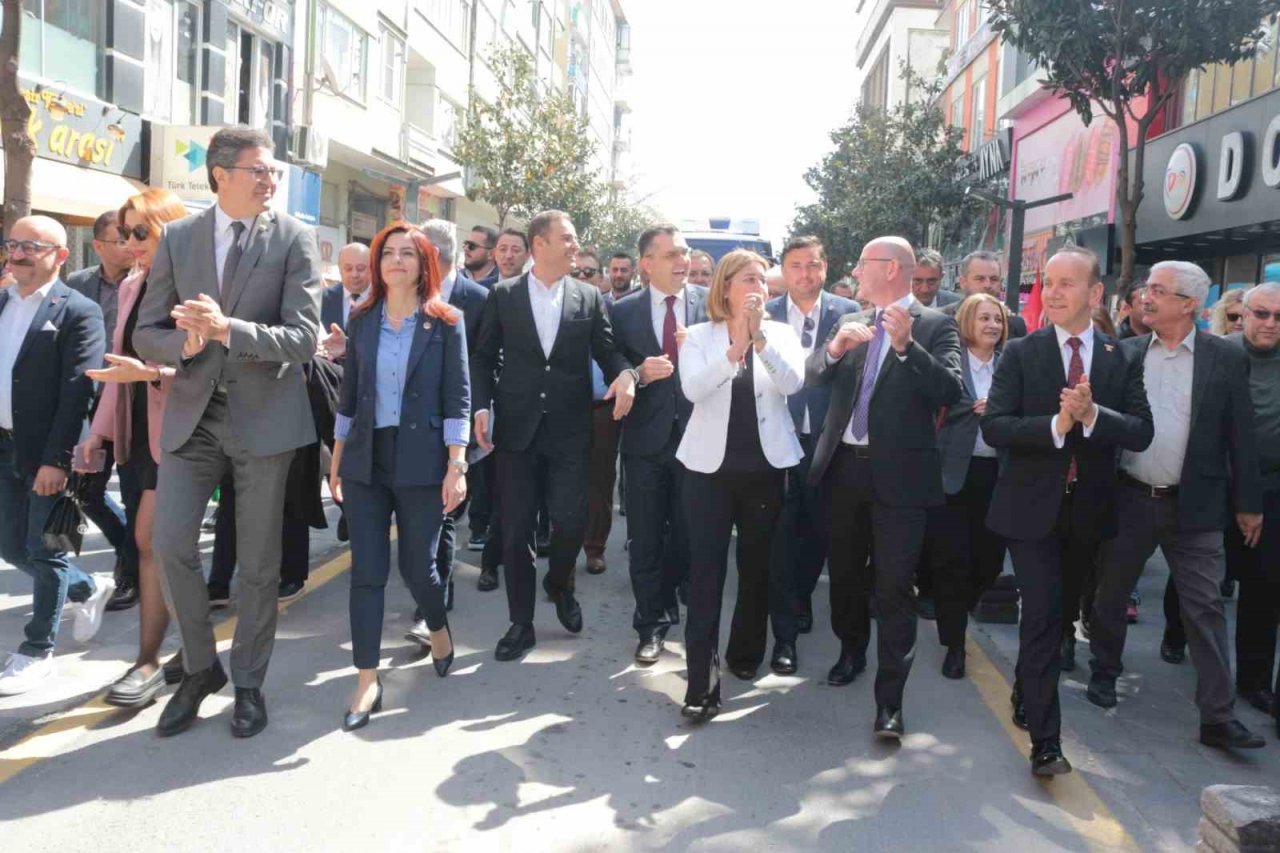 CHP Milletvekili adaylarını tanıttı