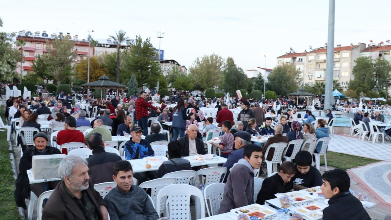 Cumhuriyet Parkı Nazilli’yi ağırladı