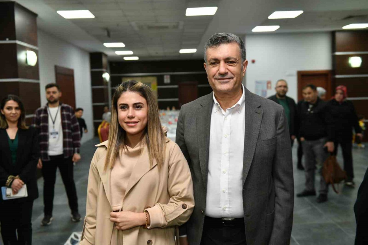 Esenyurt’ta sağlık çalışanları iftarda buluştu