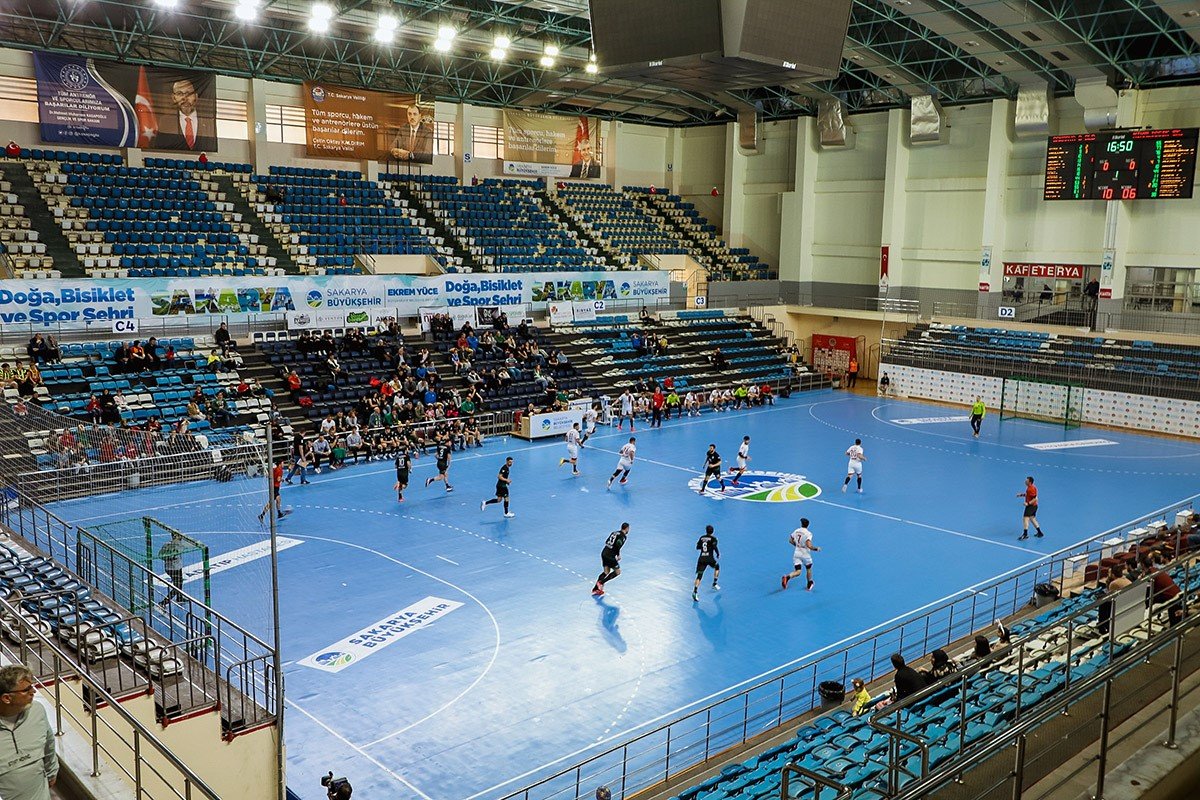 Büyükşehir hentbol Beşiktaş’ı konuk edecek