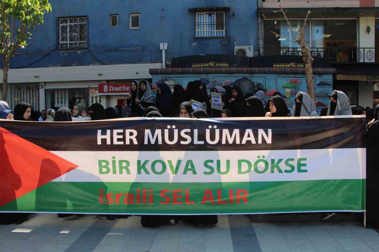 Dünya Kudüs Günü’nde Kudüs’ün işgali protesto edildi