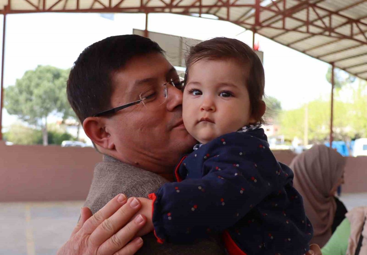 İsabeyli Ahmet Gümüş Kapalı Pazaryeri açıldı