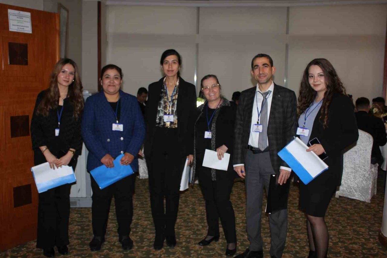 Kaymakam Aksoy depremzedeler ile iftarda buluştu