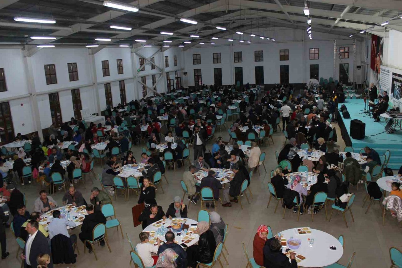 Osmaneli’nde toplu iftar programı