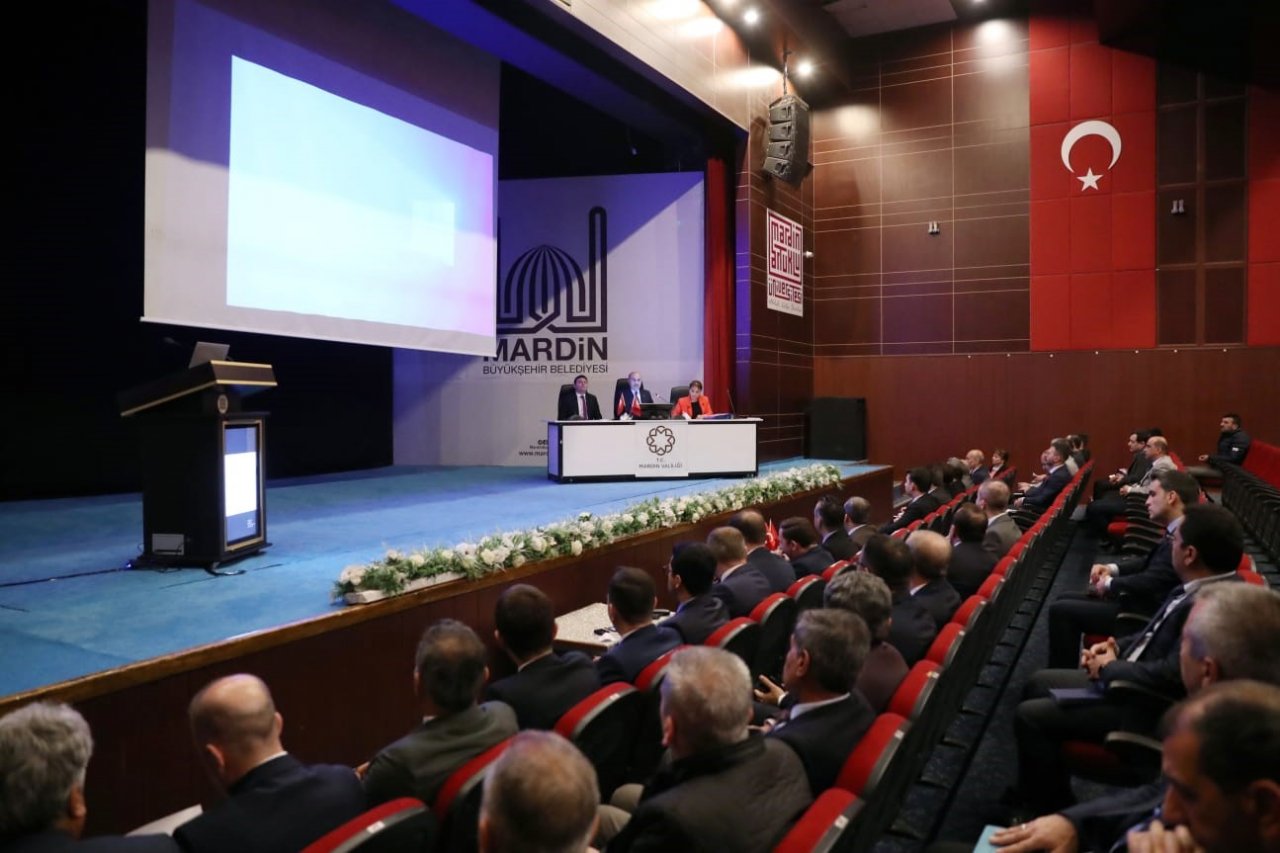 Mardin Valisi Demirtaş: "İl genelinde yürütülmekte olan projelerin toplam tutarı 35 milyar 3 milyon 417 bin lira"