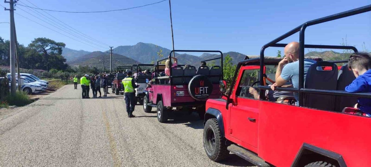 Marmaris’te cip safariler denetlendi