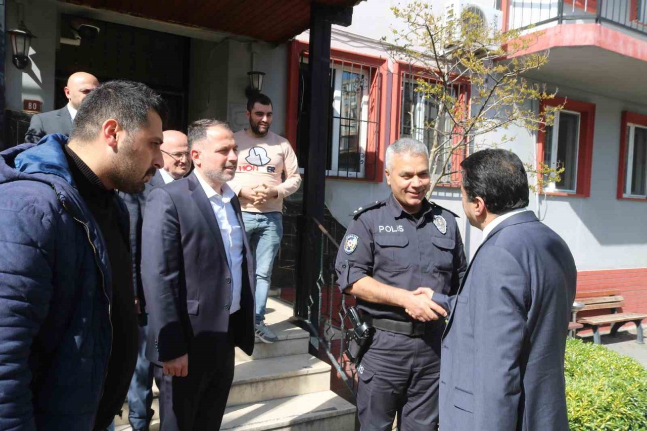 Zırhlıoğlu 10 Nisan Polis Haftası’nı görevi başındaki polislerle kutladı
