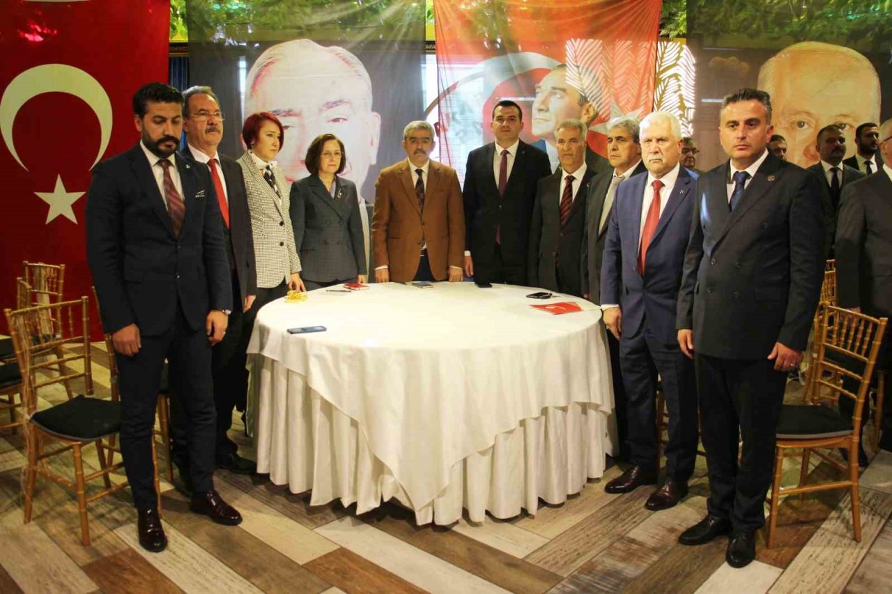 MHP Aydın İl Başlanı Alıcık: "Aydın’ın alayına talibiz"