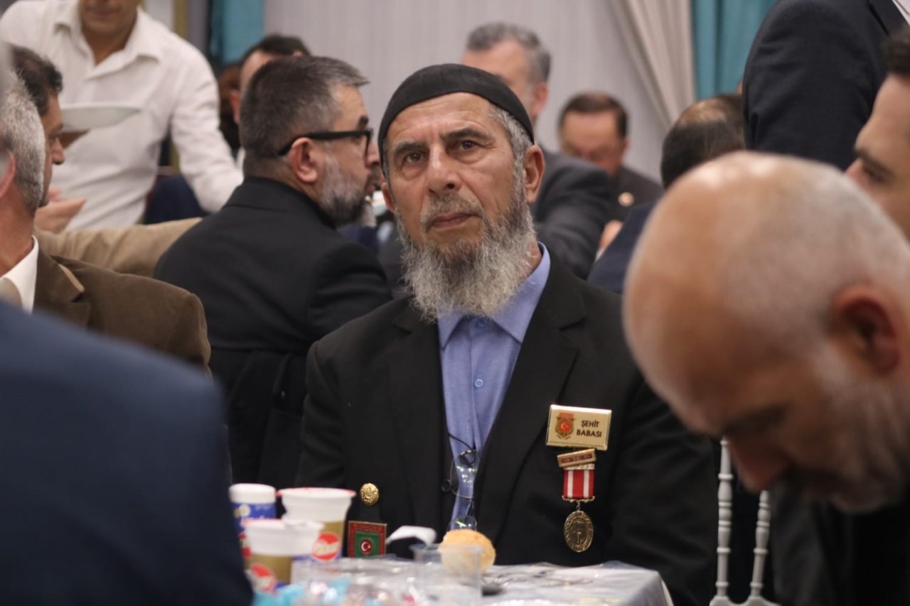 “Türk Milleti zillete geçit vermeyecek”