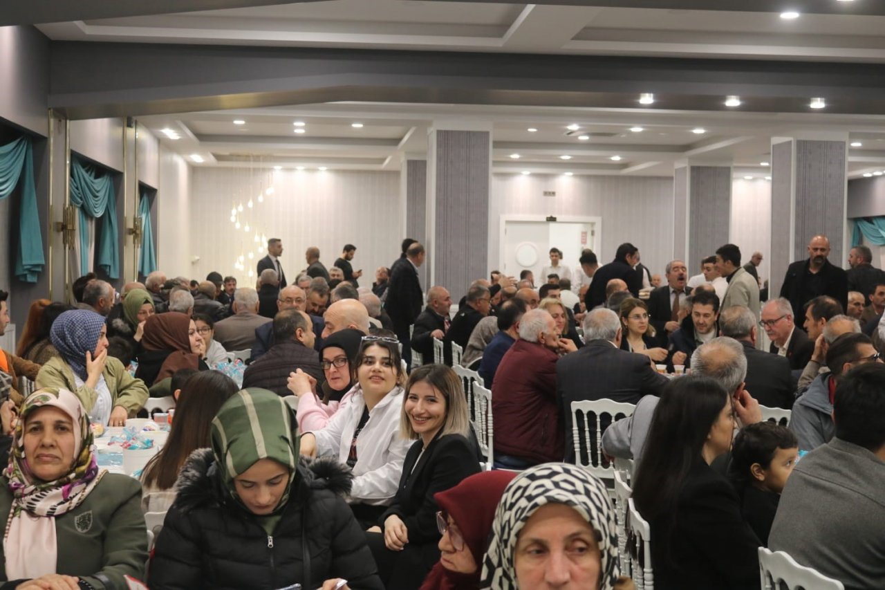 “Türk Milleti zillete geçit vermeyecek”