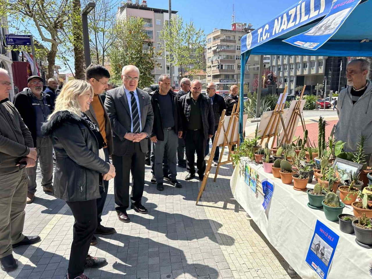 Nazilli’de ‘Sevgi Eli’ etkinliği düzenlendi