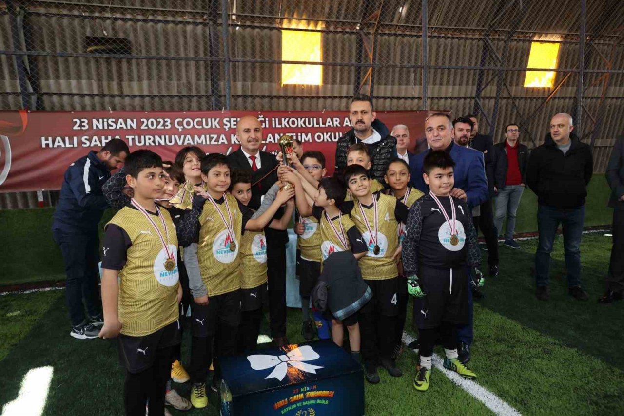 Futbol turnuvasında şampiyon belli oldu