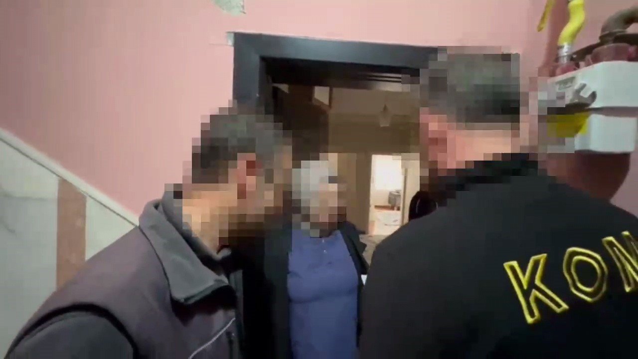 FETÖ operasyonunda 4 tutuklama