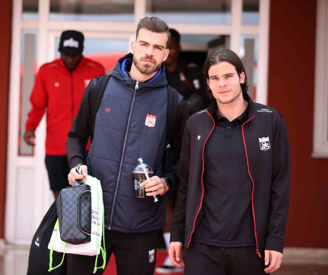 Sivasspor kafilesi 2 eksikle Giresun’a gitti