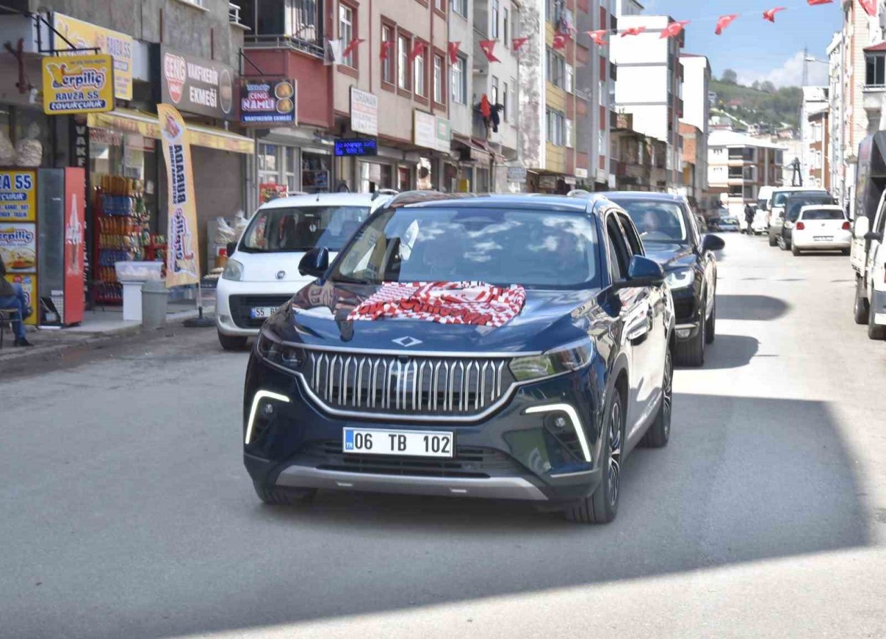 Başkan Togar TOGG’un direksiyonuna geçti