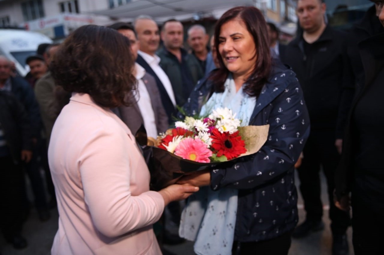 Aydın Büyükşehir Belediyesi 15 bin kişiyi aynı sofrada buluşturdu