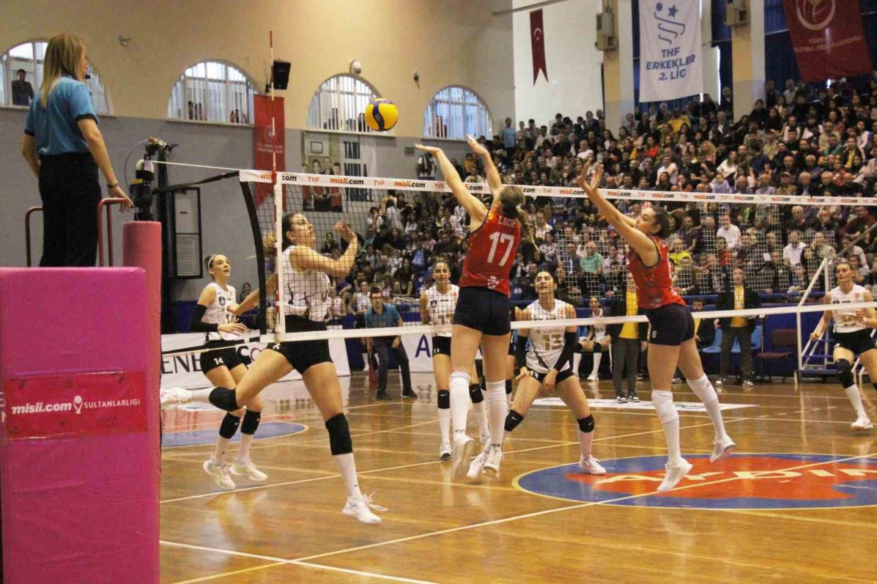 Sultanlar Ligi: Aydın Büyükşehir Belediyespor: 0 - Vakıfbank: 3