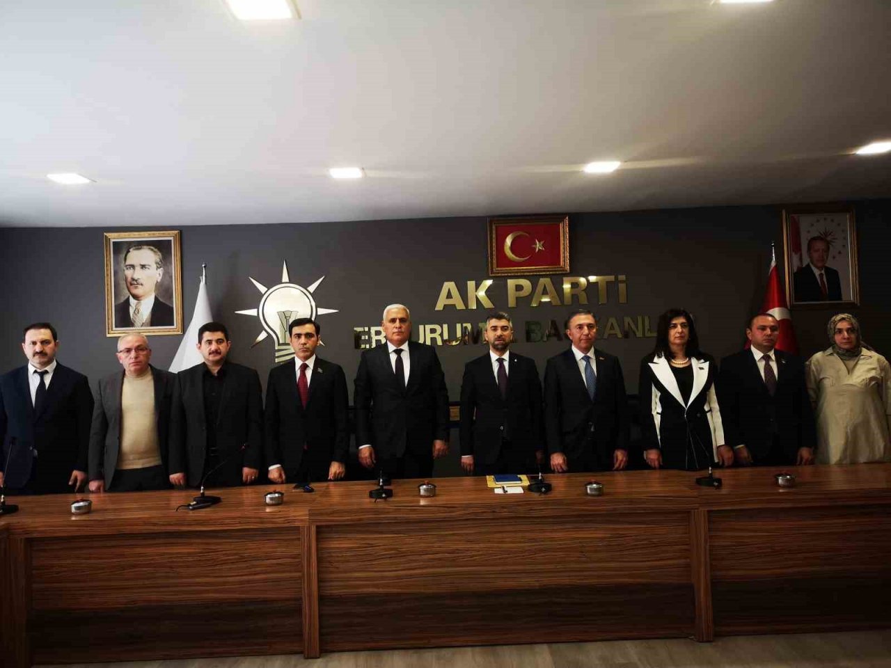 Azeri milletvekilleri Erzurum’da