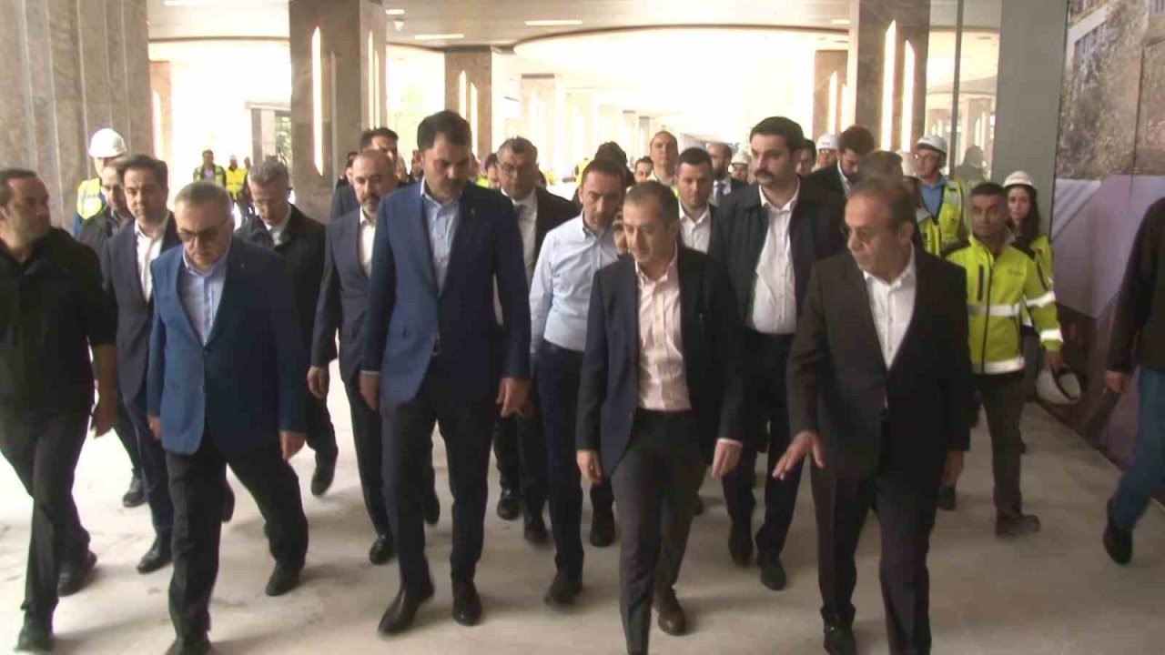 Bakan Kurum: "Burası finansın kalbinin attığı merkez olarak hizmet verecektir”