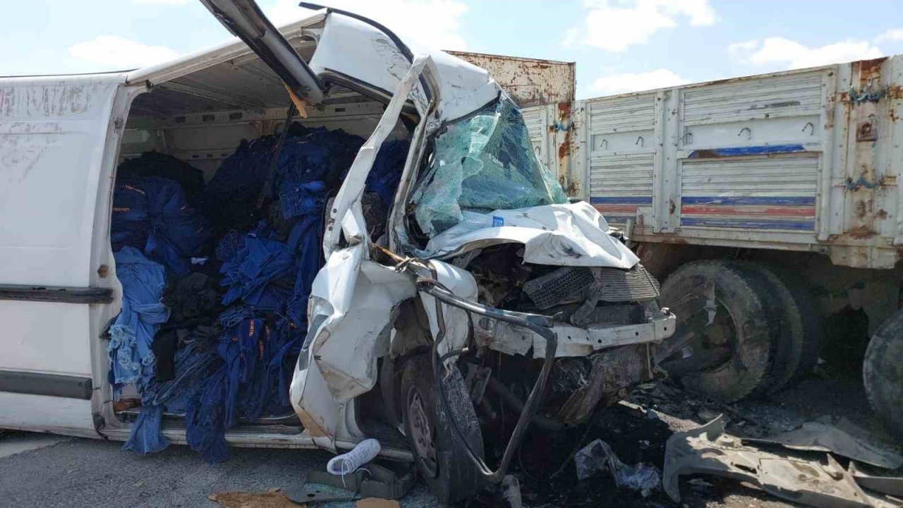 Nizip’te feci kaza: 2 ağır yaralı