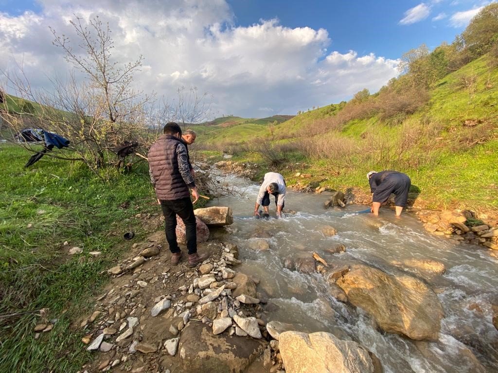 Derecik’te yağış birçok köyü susuz bıraktı