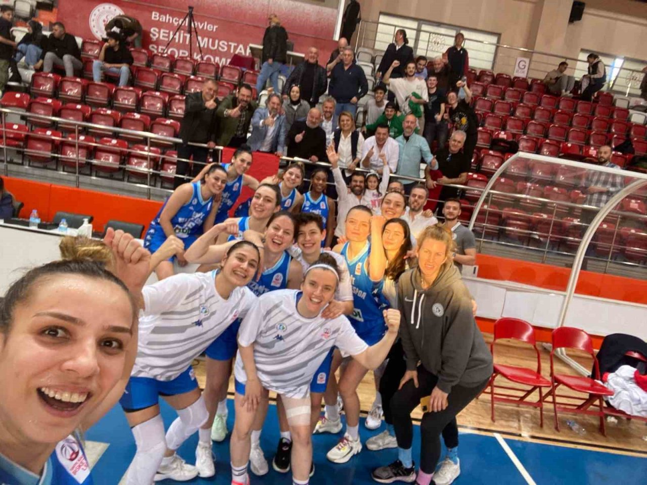 İzmitli Perileri Tourısm X Boğaziçi Basketbol’u 94-84 mağlup etti