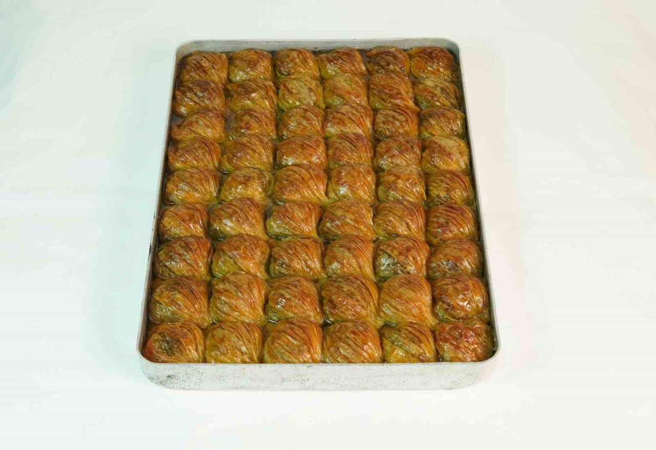 Bayram tatlıları bu bayram da Özhan’dan