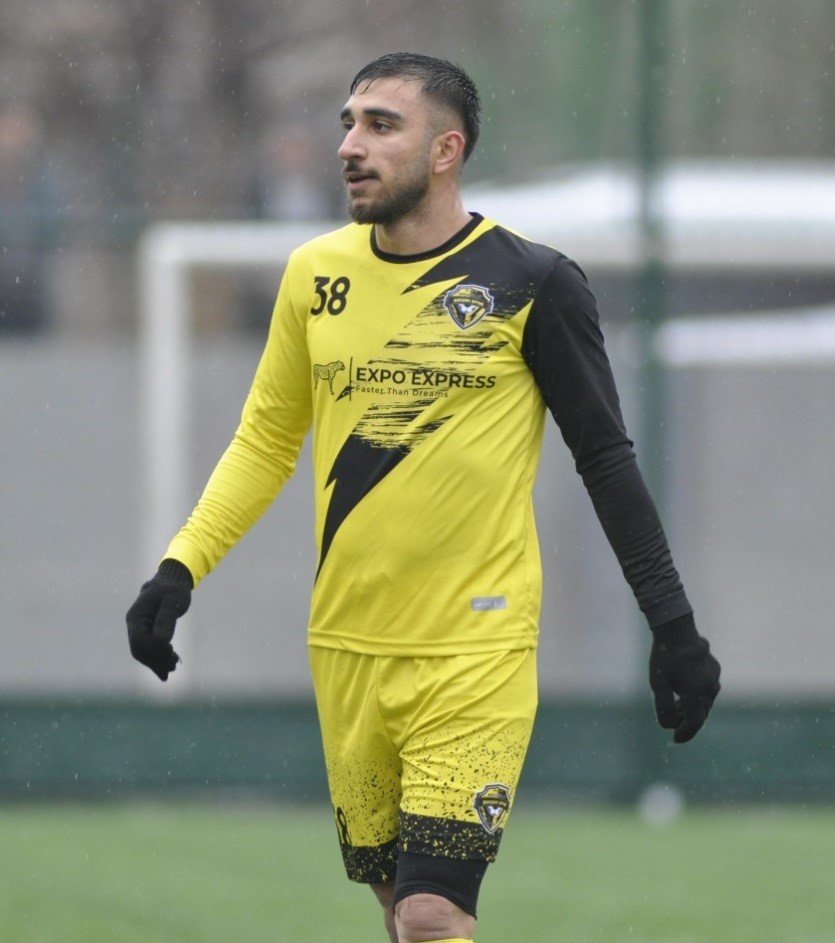 Seyfettin Yesügey, futbolculuk kariyerini noktaladı