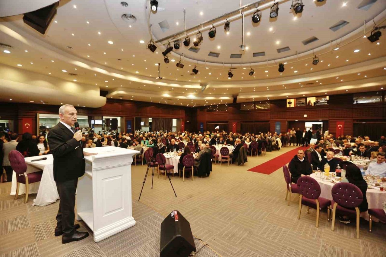 Küçükçekmece ilçe protokolü iftarda buluştu