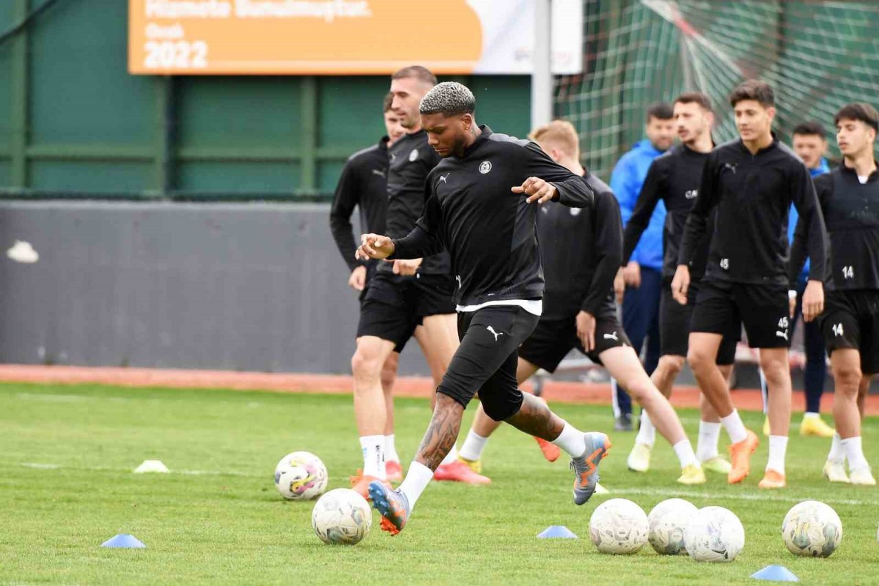 Manisa FK, Erzurumspor FK maçı hazırlıklarını tamamladı